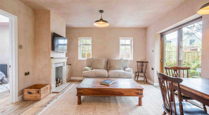 Photo of Balmy Outlook