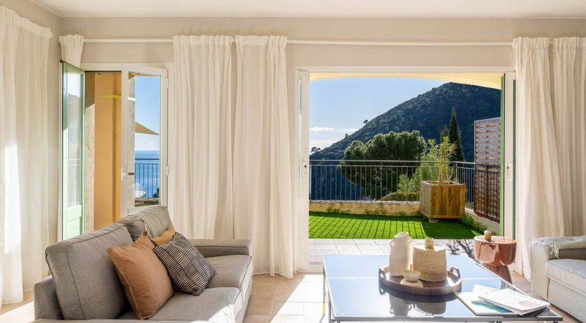 Photo of Azure Azure