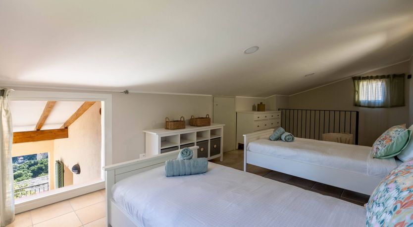 Photo of Azure Azure