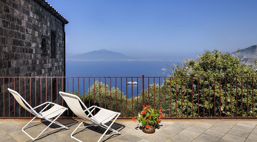 Photo of Vesuvio Retreat