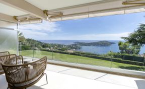 Photo of Riviera Gem