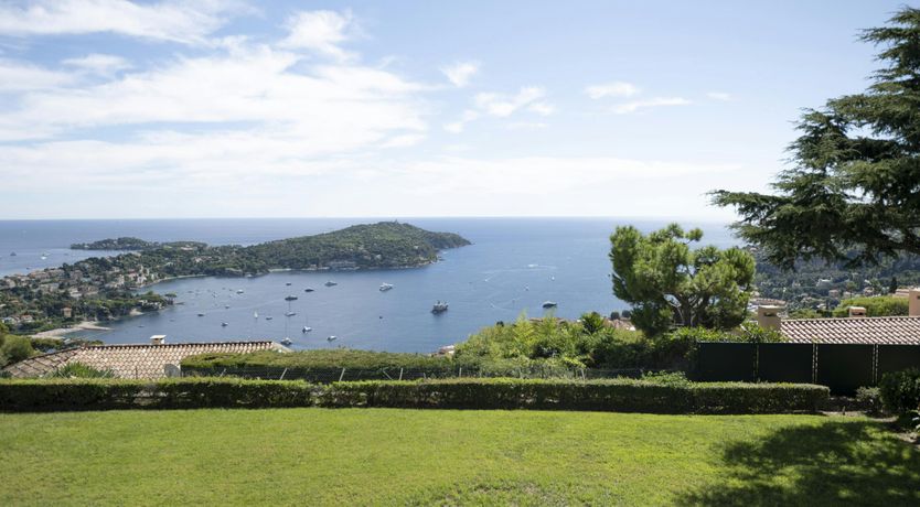 Photo of Riviera Gem