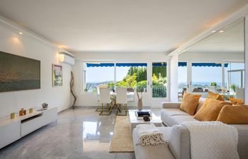 Panoramic Dreams Holiday Home