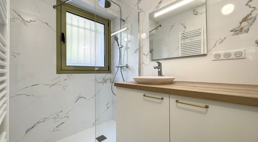 Photo of Riviera Days