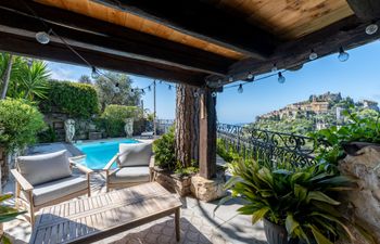 The Stone Villa Holiday Home
