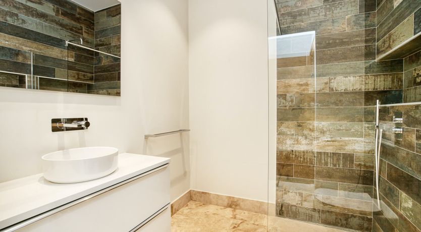 Photo of The Oak & Rose