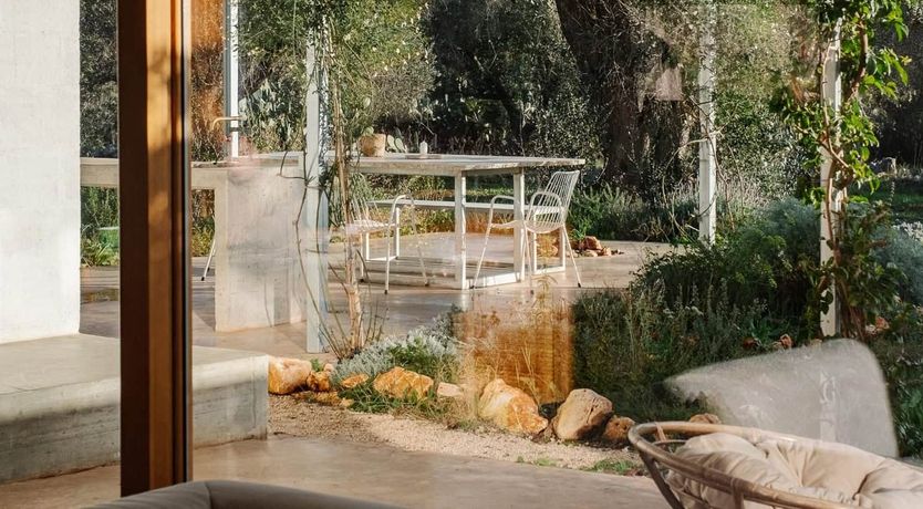 Photo of Lamia Light