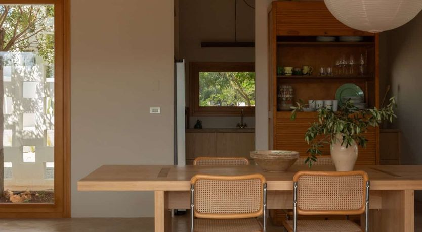 Photo of Lamia Light