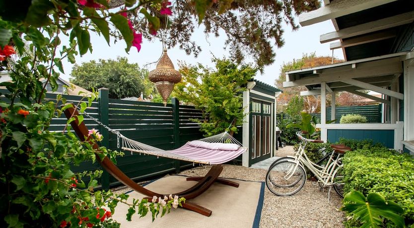 Photo of White Pebble