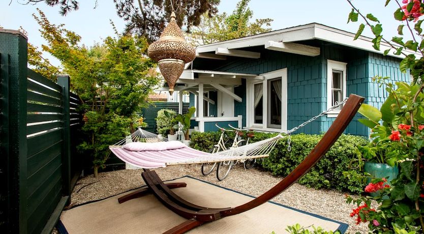 Photo of White Pebble