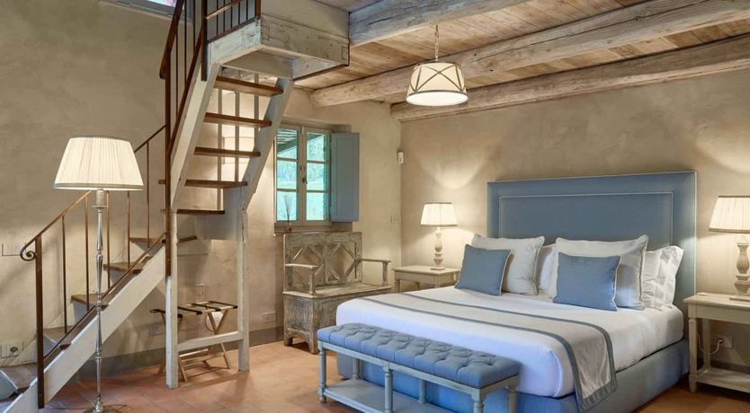 Photo of Wisteria & Wine