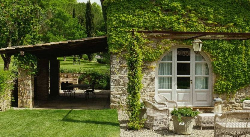 Photo of Wisteria & Wine