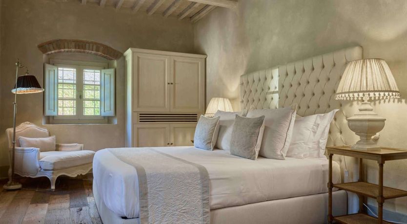 Photo of Wisteria & Wine