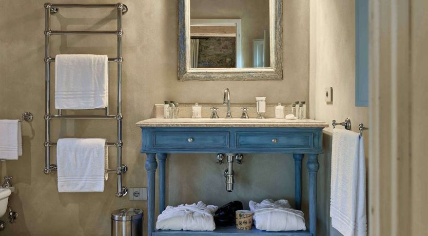 Photo of Wisteria & Wine