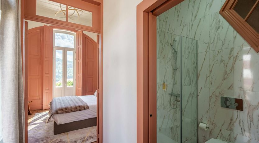 Photo of The Aura of the Douro