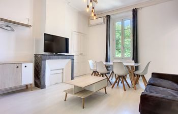 The Simone Holiday Home
