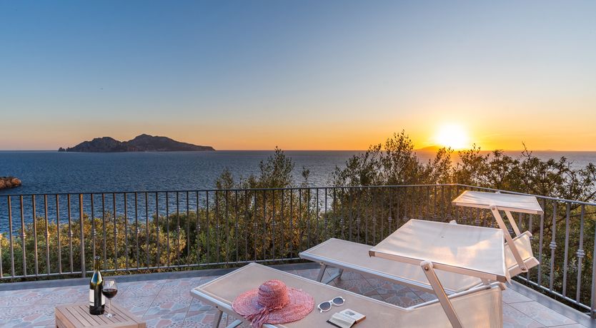 Photo of Wonder & Waves