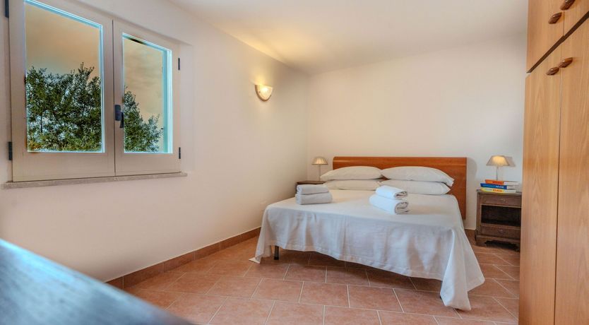 Photo of Wonder & Waves