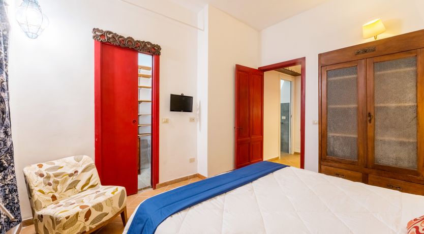 Photo of Charms of the Colosseo