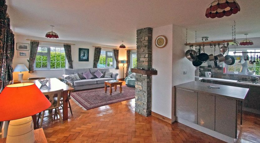 Photo of 3 Bed in Castletownbere