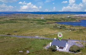 Photo of hughs-cottage-sea-lake-views-to-steal-your-heart