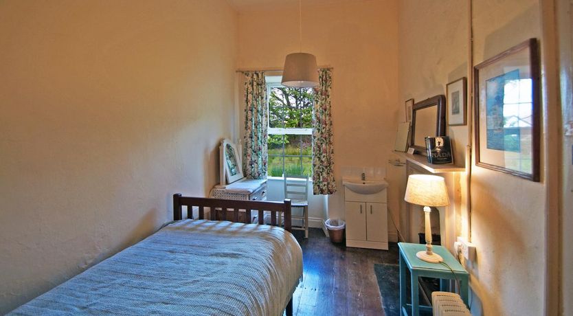 Photo of 4 Bed in Renvyle