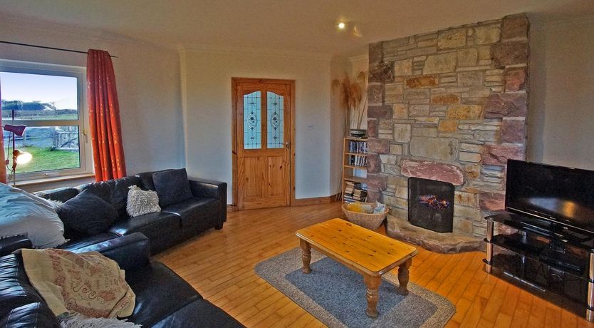 Photo of 4 Bed in Achill