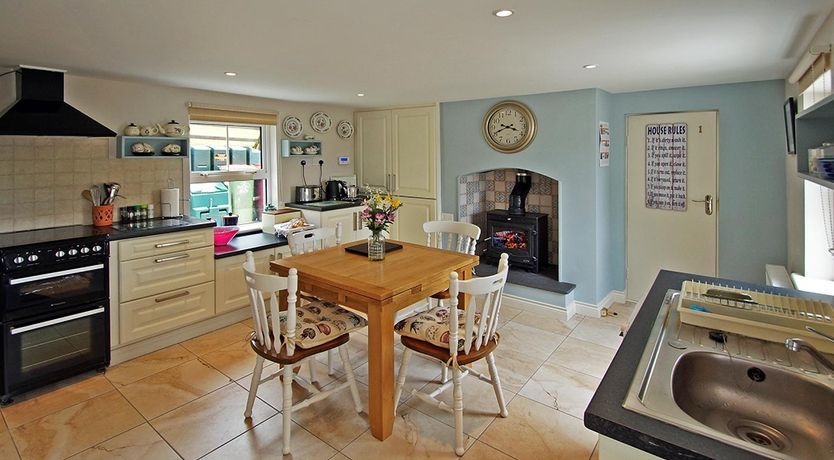 Photo of 3 Bed in Baltimore