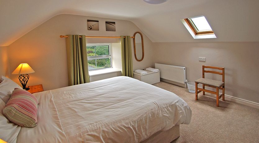 Photo of 3 Bed in Baltimore