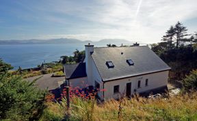 Photo of 4 Bed in Inch