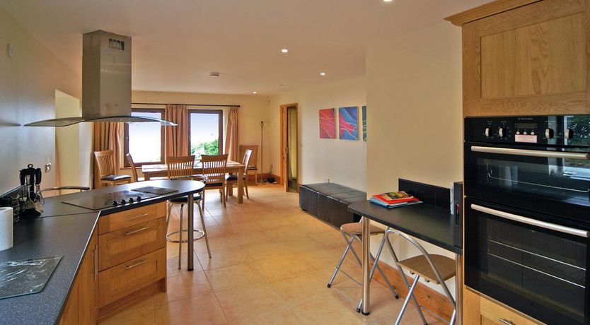 Photo of 4 Bed in Inch