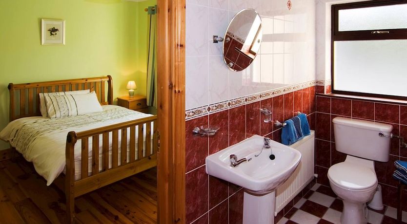 Photo of 4 Bed in Inch