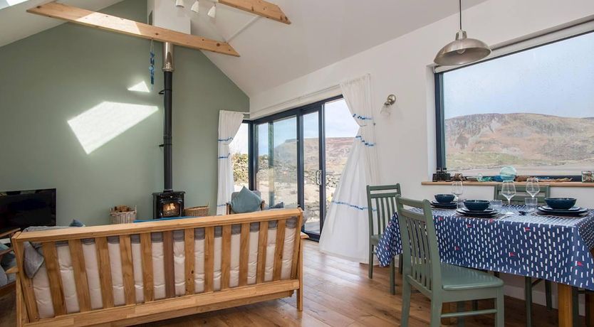 Photo of 1 Bed in Glencolumbkille