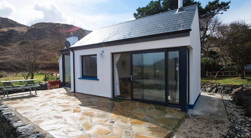 Photo of 1 Bed in Glencolumbkille