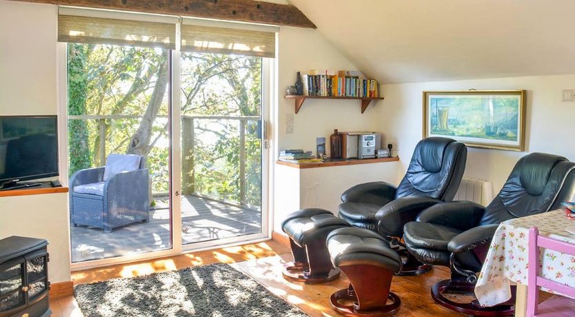 Photo of 1 Bed in Kilcrohane