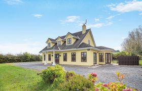 Photo of 5-bed-in-westport