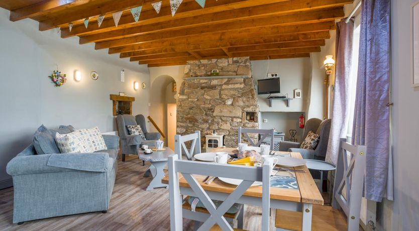 Photo of 2 Bed in Wellingtonbridge