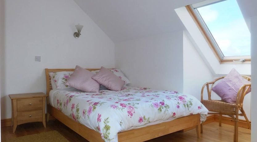 Photo of 5 Bed in Belmullet