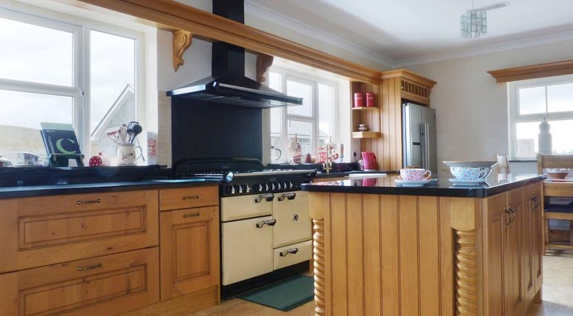 Photo of 5 Bed in Belmullet