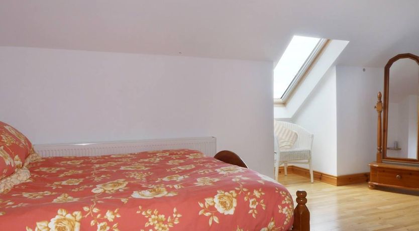 Photo of 5 Bed in Belmullet