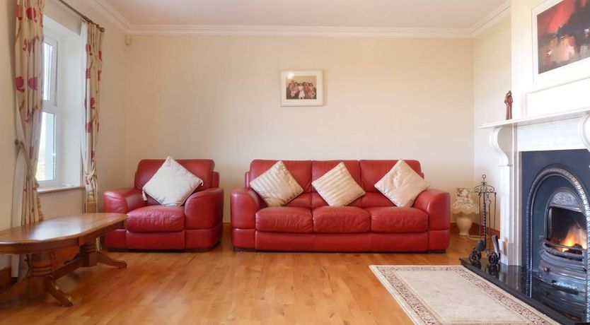 Photo of 5 Bed in Belmullet