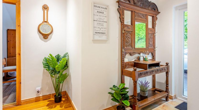 Photo of 4 Bed in Ardgroom