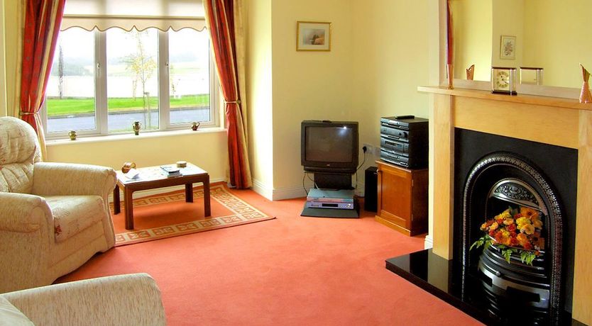 Photo of 2 Bed in Ballon