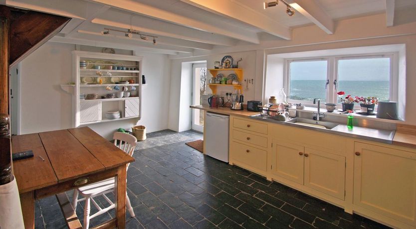 Photo of 4 Bed in Co Cork