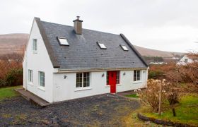 Photo of 4-bed-in-achill-island