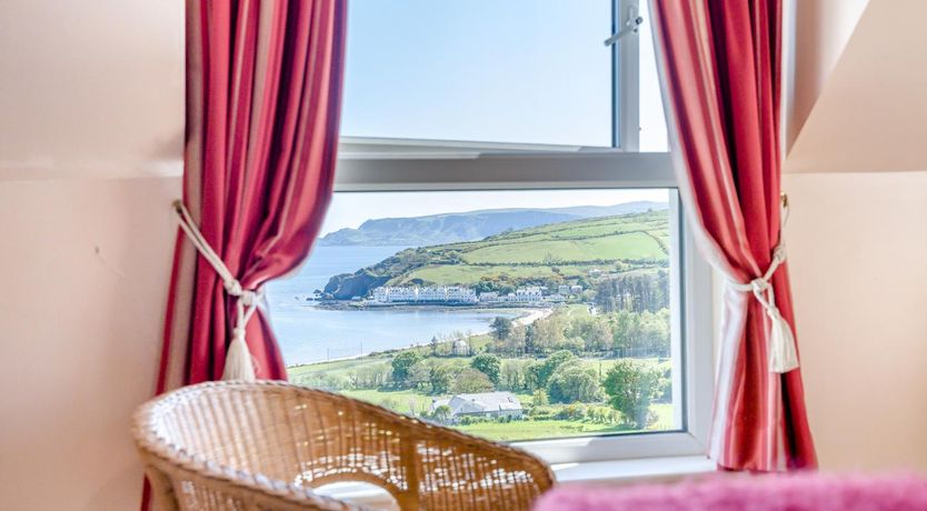 Photo of 4 Bed in Cushendun