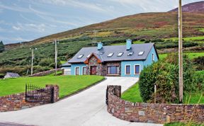 Photo of 4 Bed in Inch