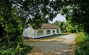 Photo of 3 Bed in Clogheen