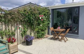 1 Bed in Portballintrae Holiday Home