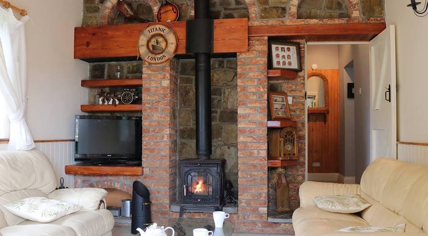 Photo of 2 Bed in Castleisland